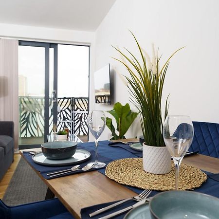 Апартаменти 1 Bed Flat Near Canary Wharf, O2 Лондон Екстер'єр фото